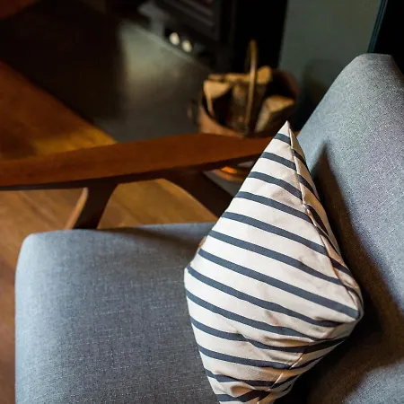 Grove House 펜션 그레인지오버샌즈