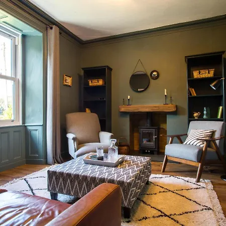 Grove House *