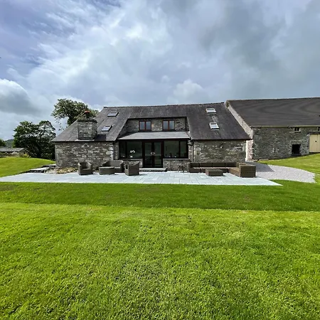 Grove House *